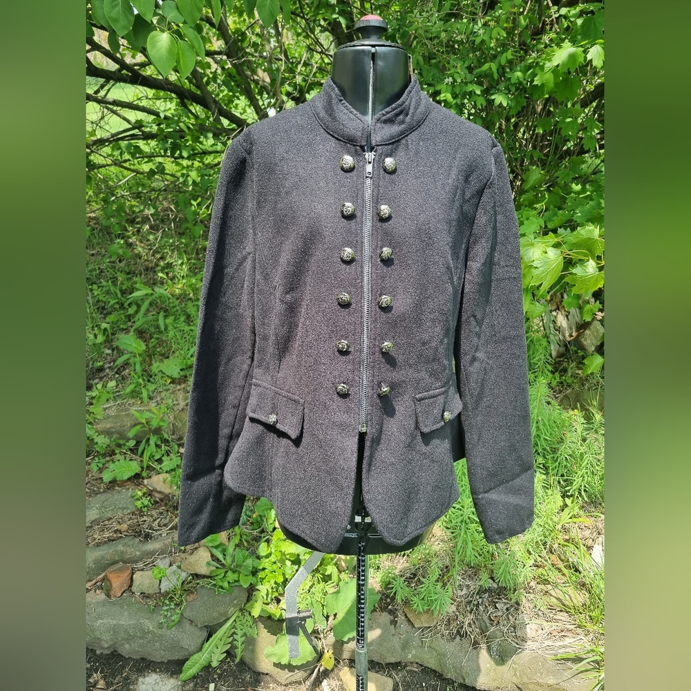 VLD zip up jacket